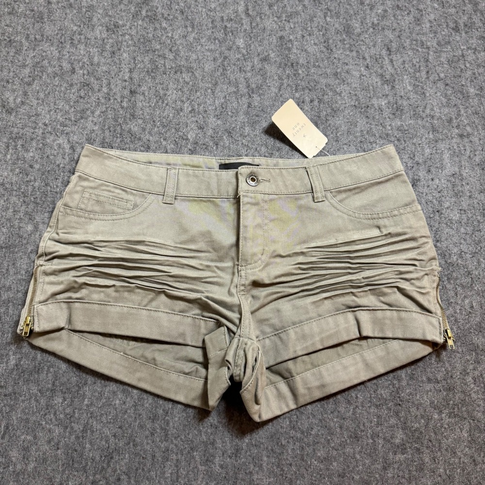 NEW VTG Y2K Twenty One Green Low Rise Pleated Utility Shorts Size 27
